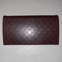 Gucci Sunglasses Case 