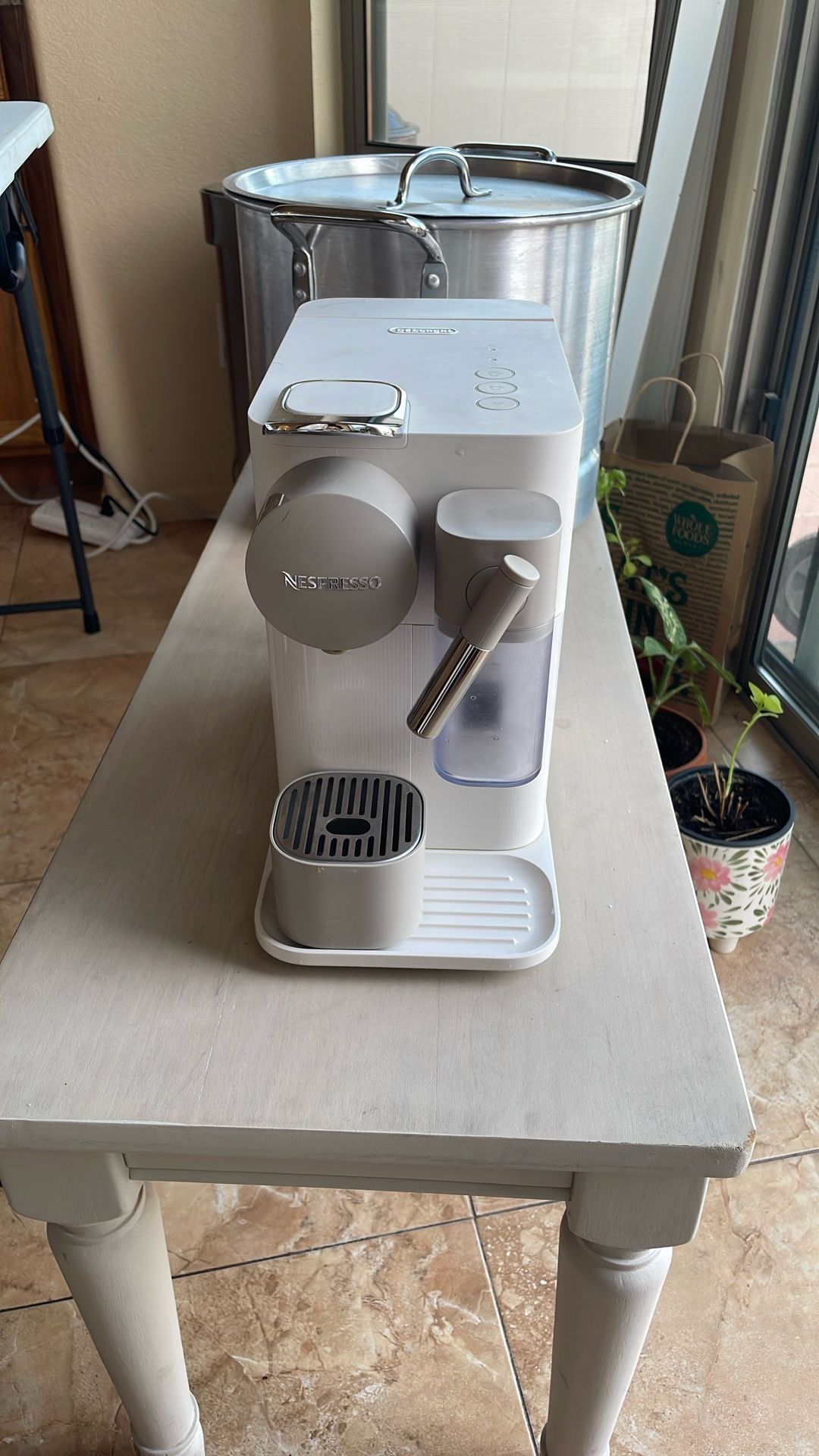 Nespresso Delonghi