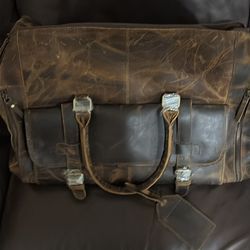 Travel duffel bag leathrr