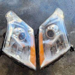 2012 Cadillac Srx Headlights 