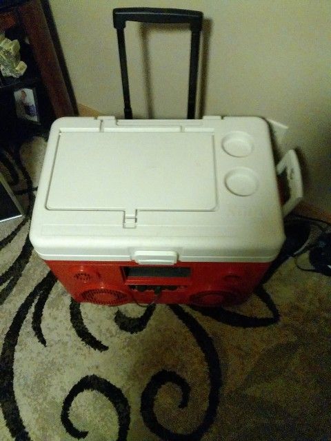 Koolmax Cooler W/ Bluetooth Amp And Receiver..Memory Card .Mic