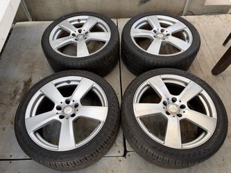 MERCEDES 18” ORIGINAL SILVER STAGGERED WHEELS- FOR E400-450-550 COUPE WHEELS