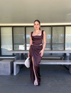 house of cb brown satin dress House of CB Talya Toffee Satin Corset Midi Dress with Ruched Skirt (Me –  The Thrifty Hippy