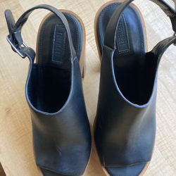 Shoes  Size 8.5
