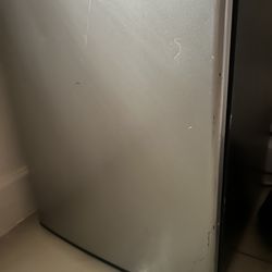 kenmore mini fridge
