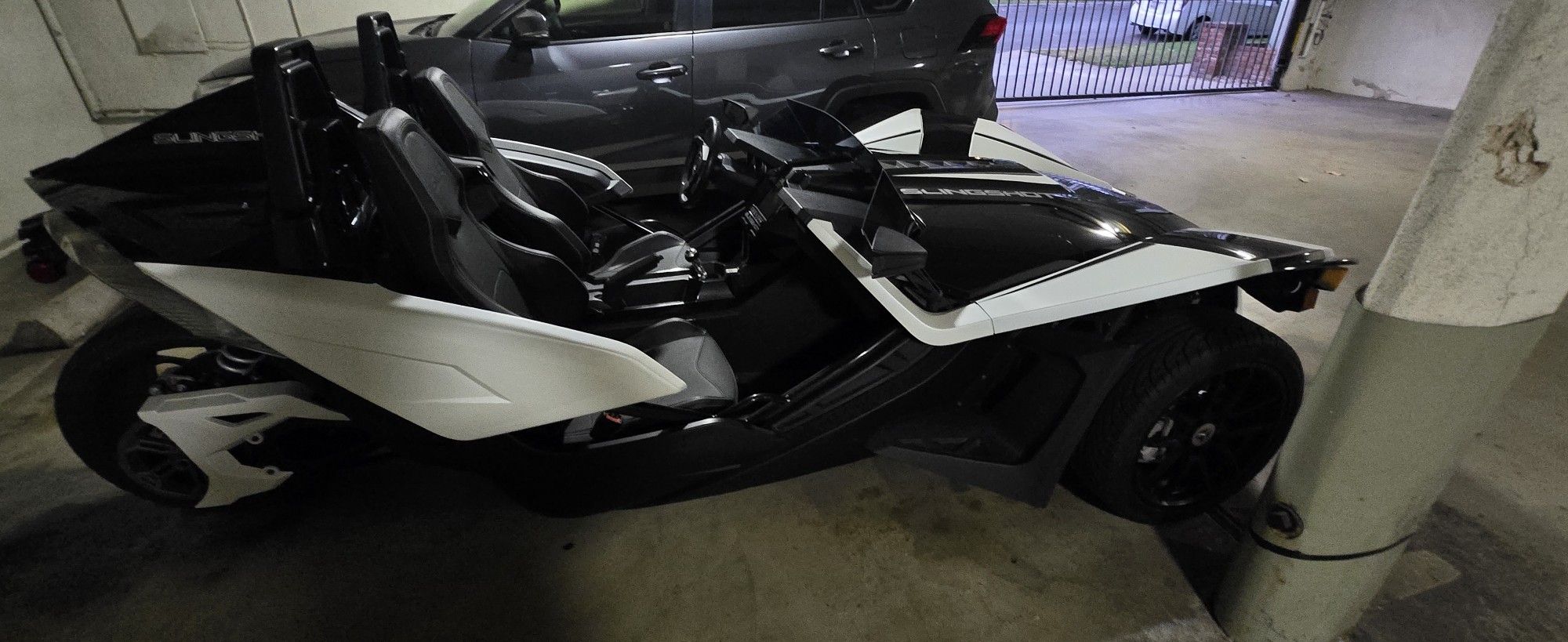 2019 Polaris Slingshot slr