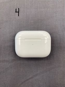 Apple AirPods Pro 2nd Gen USB-C Charging Case Only A2700 EMC 8075 White