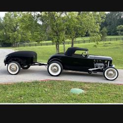 1932 Ford Hi-Boy Roadster With 1936 Matched trailer