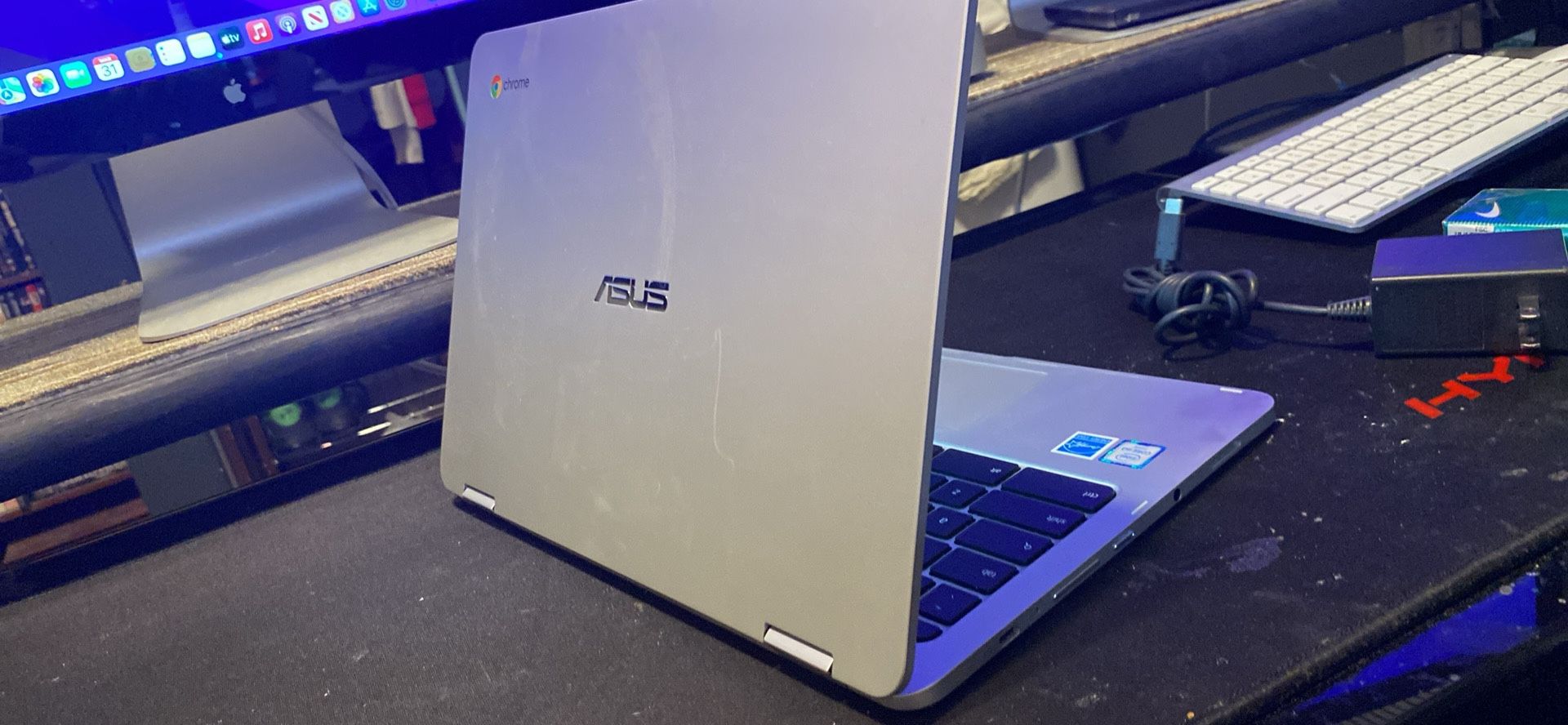 ASUS Flip Chromebook