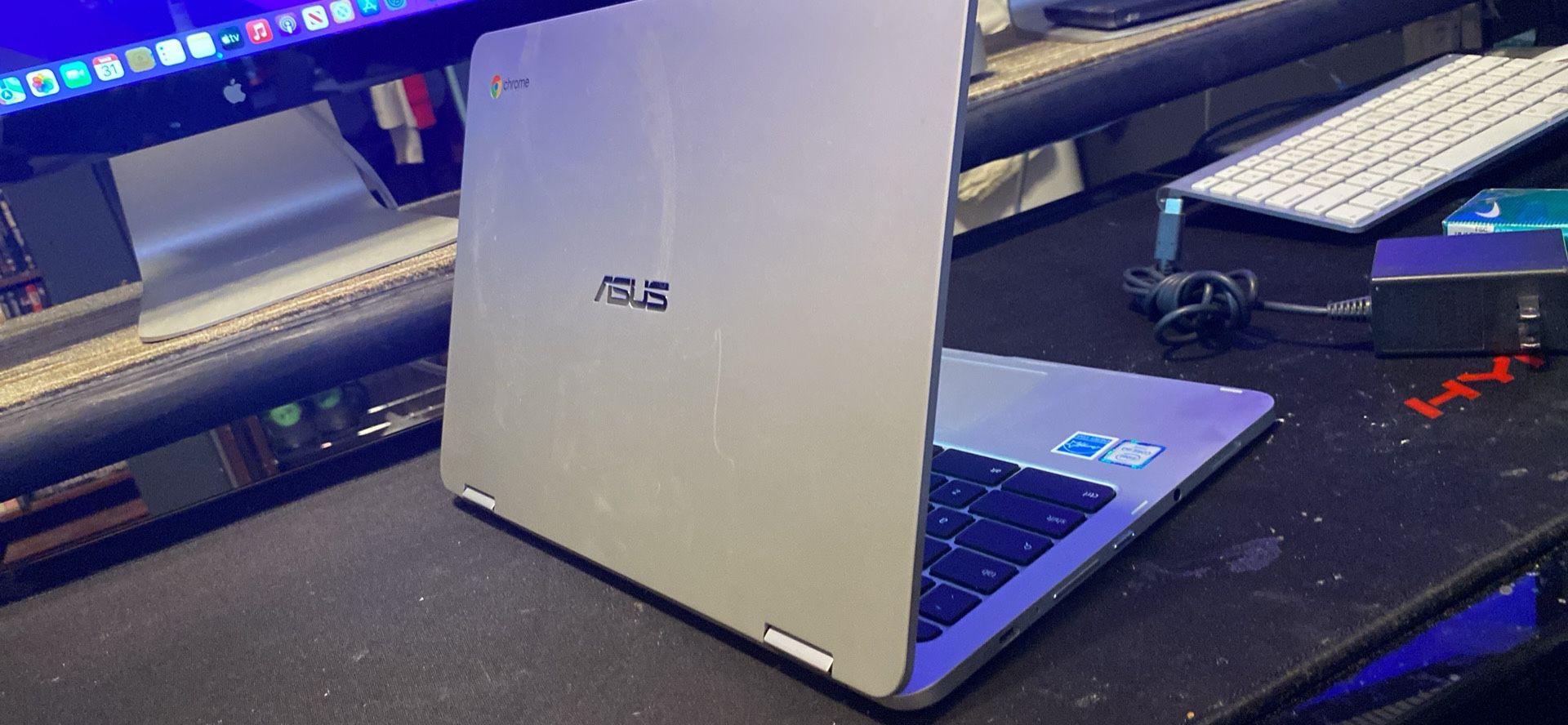 ASUS Flip Chromebook 