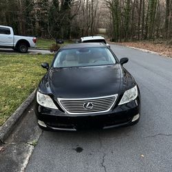 2007 Lexus LS 460