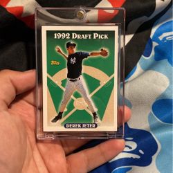 Topps Baseball 1993 Derek Jeter Draft Pick Rookie Card