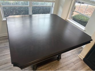 Dining table set