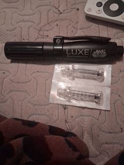 Lip injections Pen