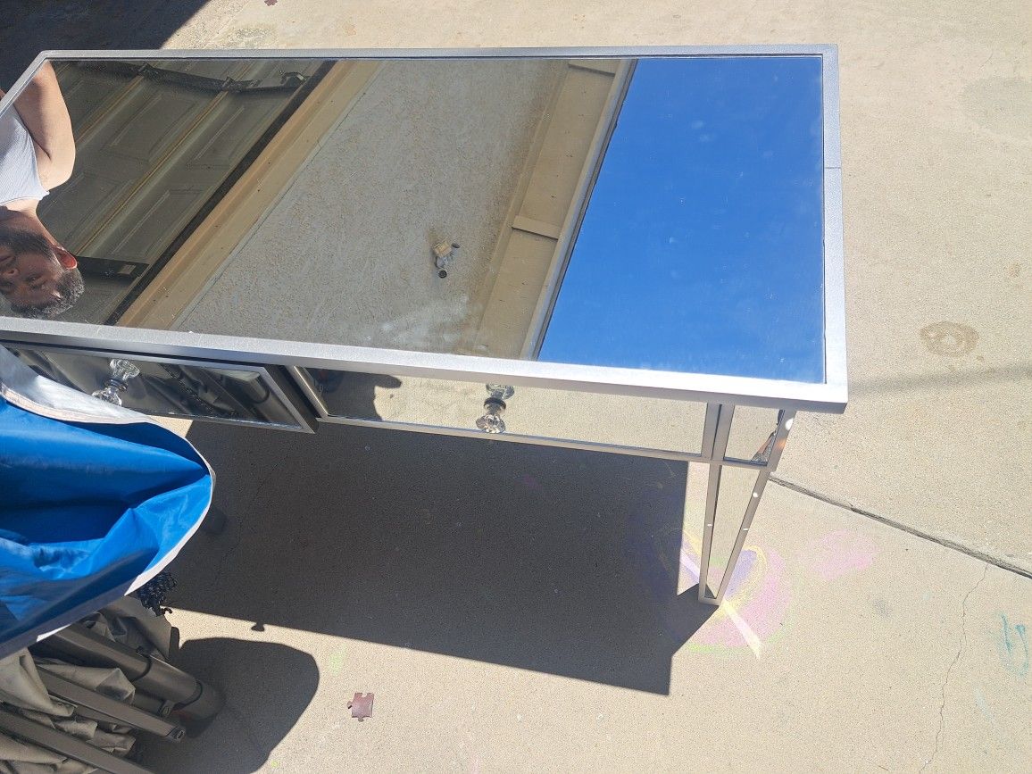 Mesa De Espejo/mirror Table