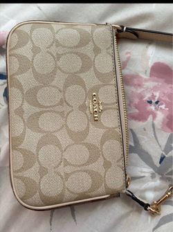 Coach Signature Small Shoulder Bag