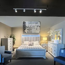 Grey 4PC King Bedroom Set 