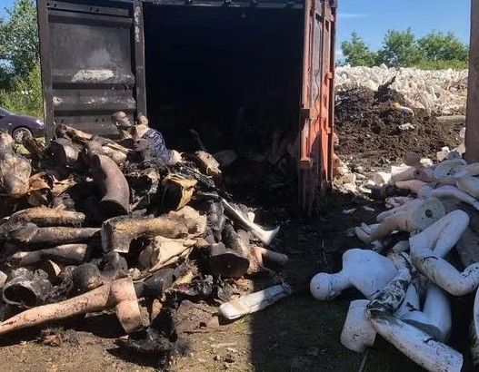 Gently Used Mannequin Torsos And Limbs