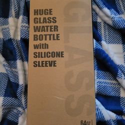 *NEW* 64oz glass huge glass water bottle