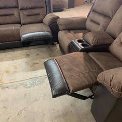 Earhart Chestnut Reclining Living Room Set (SOFA and LOVESEAT