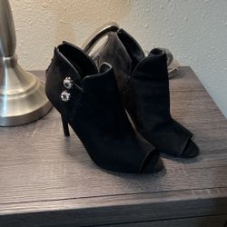 Black Boots $ 20
