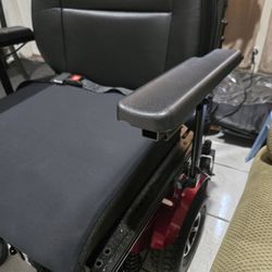Vision ULTRA HD POWER WHEELCHAIR 