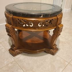 2 table Vicki from More  Furniture for Less: 1 Cktl table,1 End Table  In Very Good Condition 