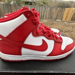 Nike Dunk High Championship Red