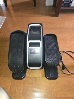Electric under desk elliptical peddler