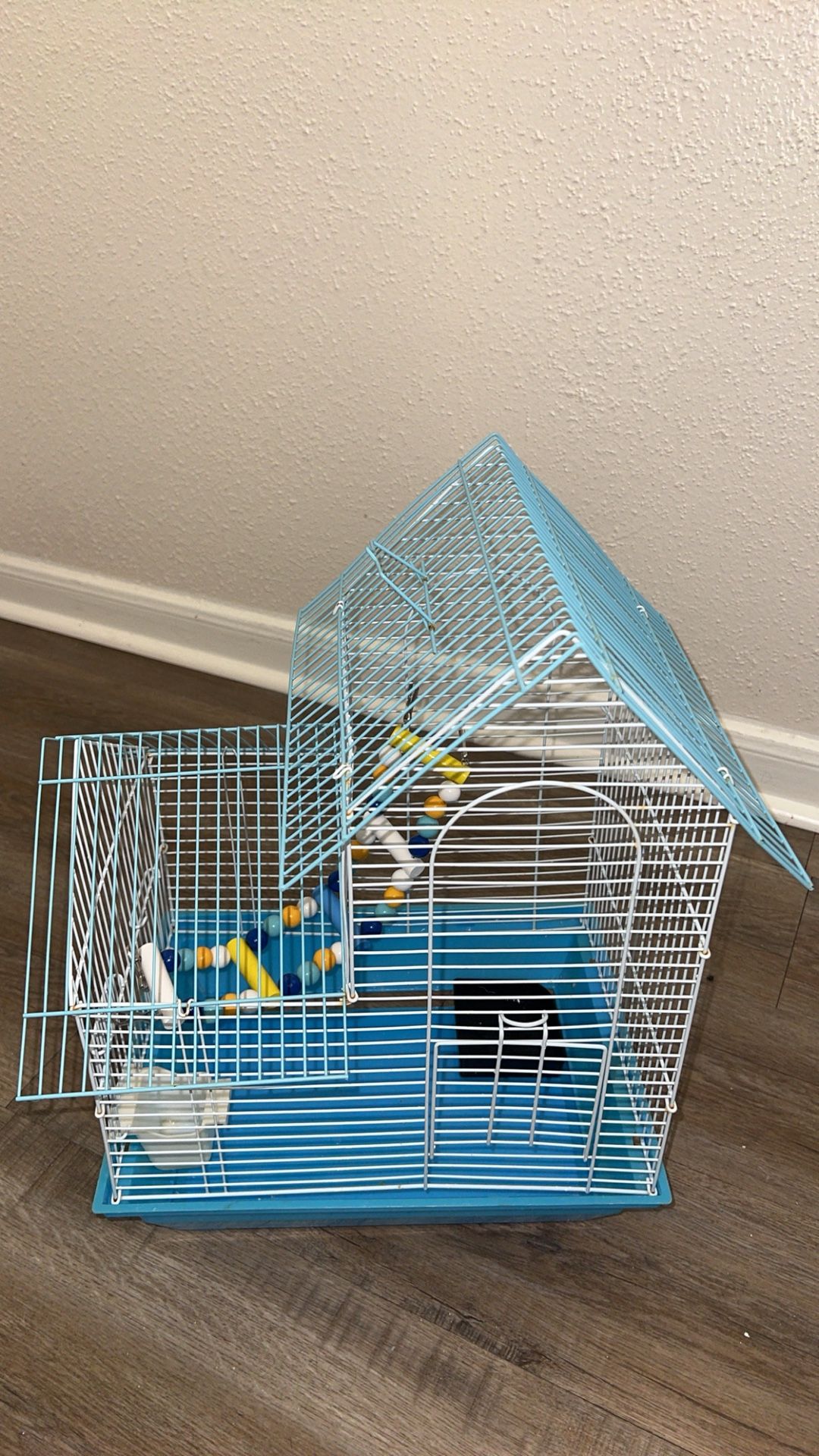 Small bird cage