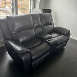 Power Reclining loveseat