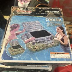 Mossy Oak Pool Cooler 