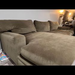 Cindy Crawford Couch - Great Condition