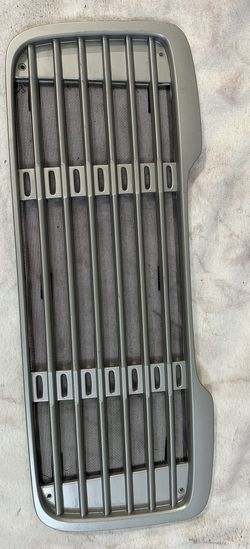 Freightliner M2 Grill