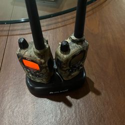 Midland GXT Camo Walkie Talkies with Charging Dock