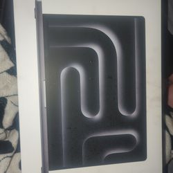 Sealed 16" 2024 M3 MacBook Pro