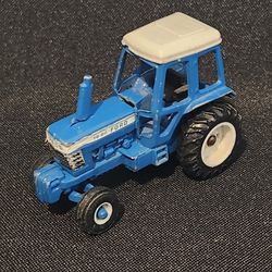 Ertl Ford Vintage Tractor 