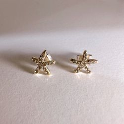 Star Pave Stud Earrings