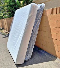 Mattress and Box Spring Set