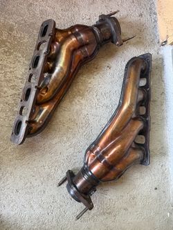 2018 challenger SRT exhaust manifolds