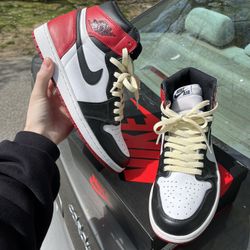 Jordan 1 Black Toe