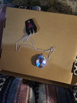 Sweater Necklace & Chain Earrings 