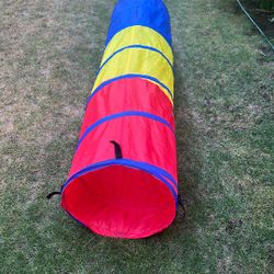 Play Tunnel