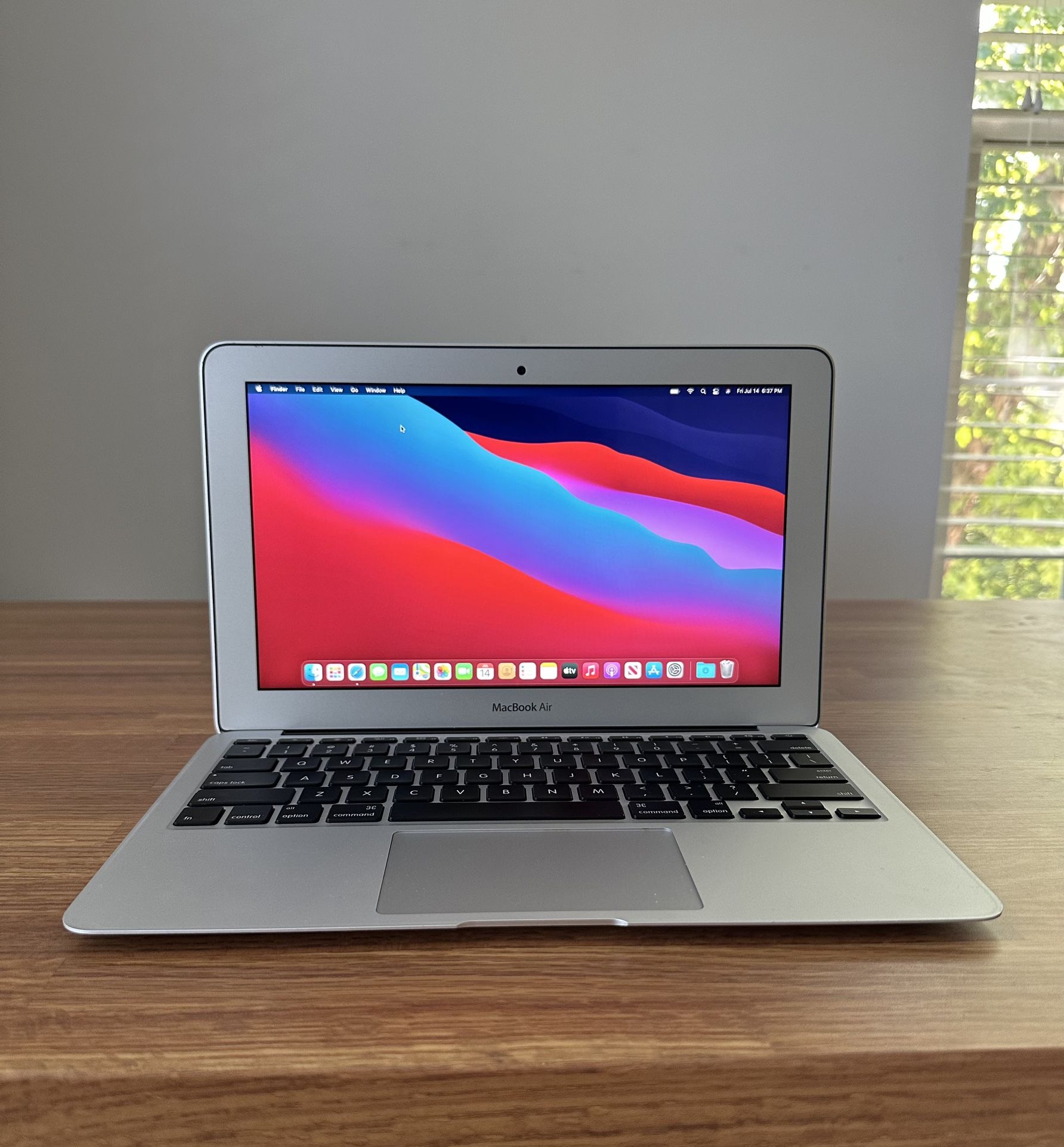 13” Apple MacBook Air Laptop