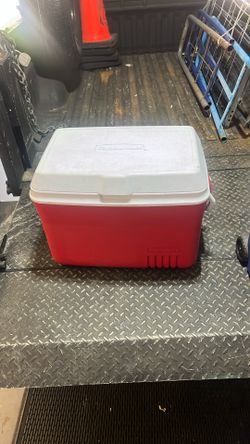 Rubbermaid Chest Cooler 1848