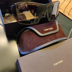 Tom Ford Sedgewick TF402 Sunglasses 