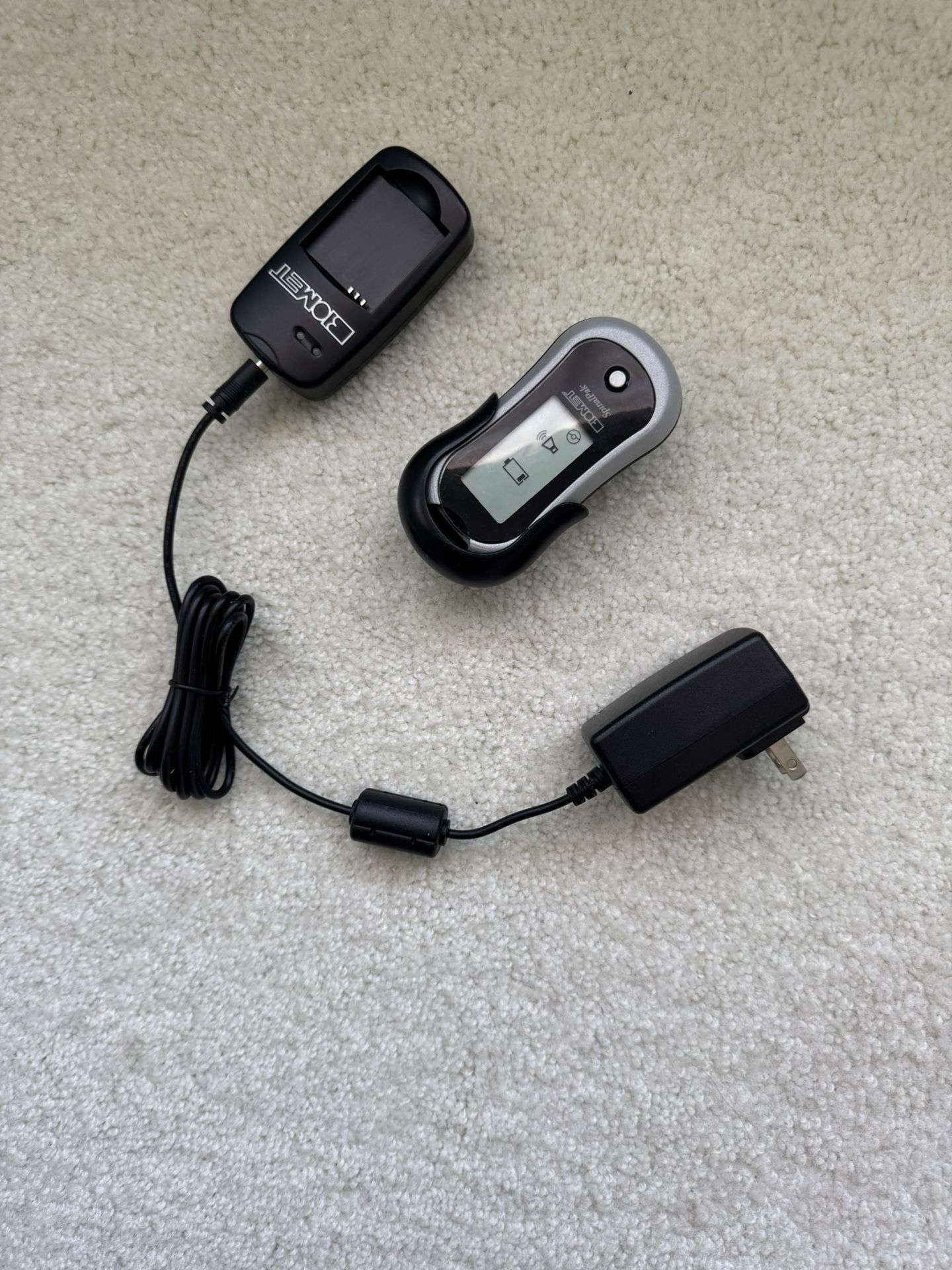 biomet spinal fusion stimulator with battery and charger