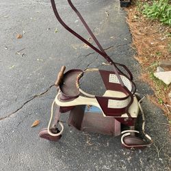 Antique Carriage 