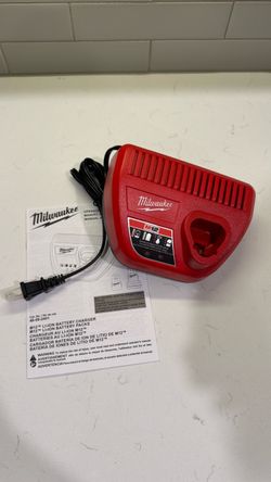 Milwaukee M12 charger brand new