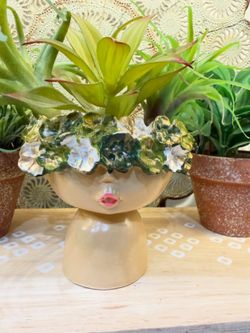 Home decor 5 wide 4 tall Hand casted and painted